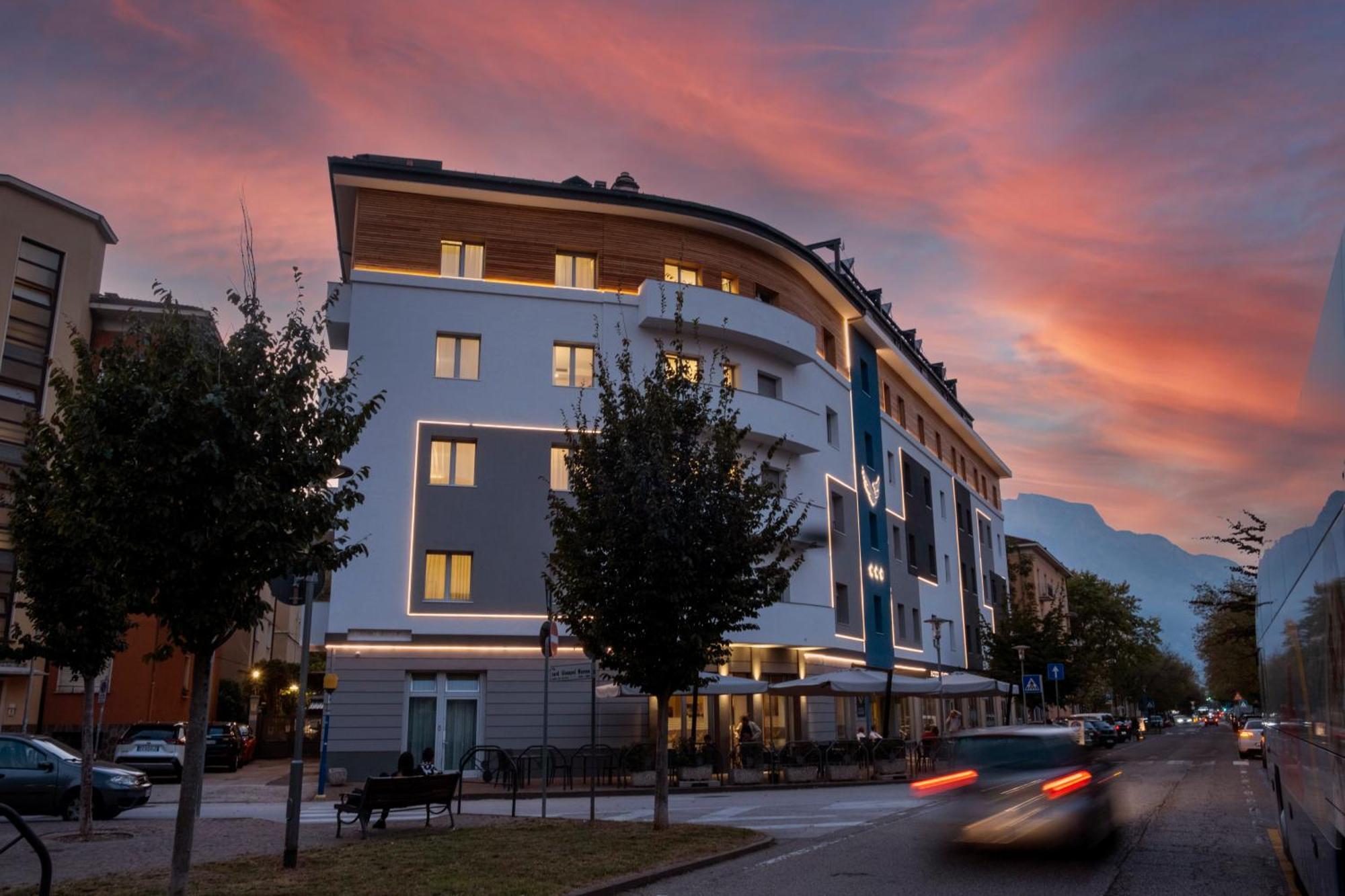 Hotel Everest Trento Exterior foto